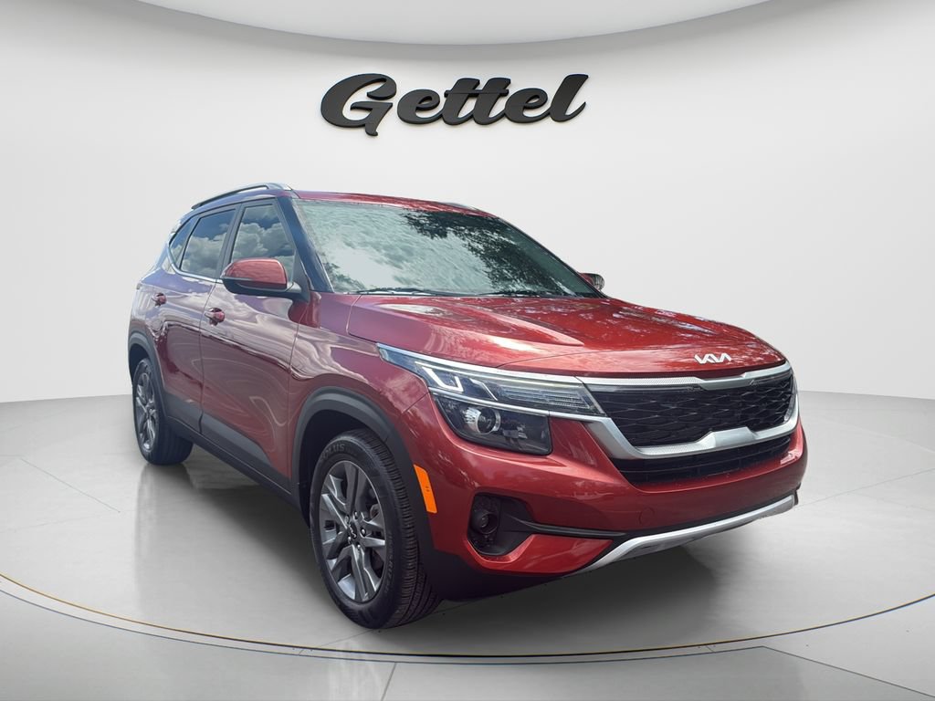 Used 2023 Kia Seltos S FWD image 3