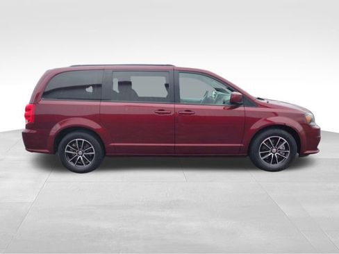Used 2019 Dodge Grand Caravan GT image 7