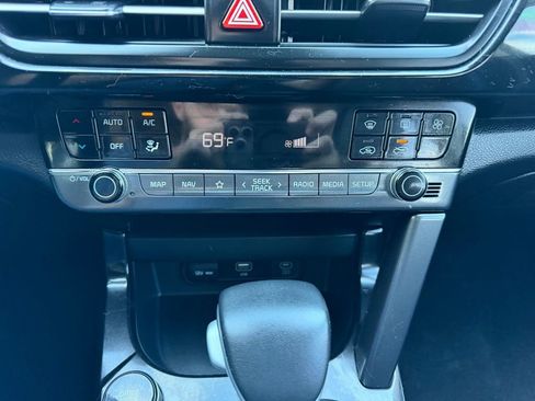 Used 2024 Kia Seltos S image 37