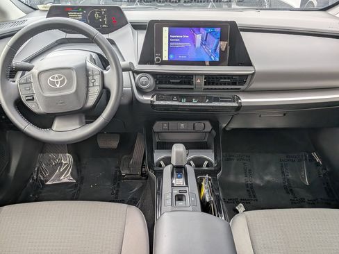 Used 2024 Toyota Prius LE image 19