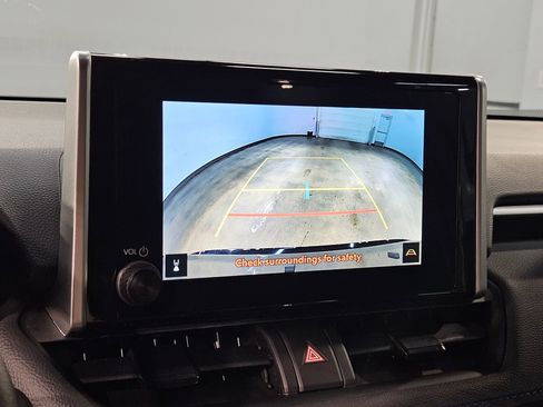 Certified 2025 Toyota RAV4 SE AWD/4WD image 30