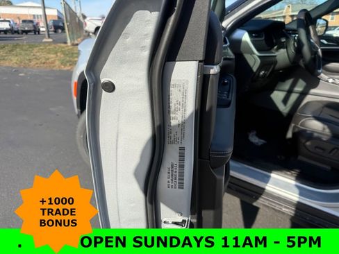 New 2025 Jeep Grand Cherokee Limited image 30