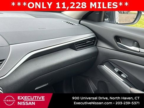 Certified 2024 Nissan Altima 2.5 SR image 18