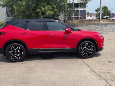 Used 2023 Chevrolet Blazer RS w/ Driver Confidence II Package AWD/4WD image 9
