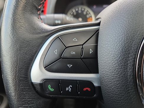 Used 2020 Jeep Renegade Trailhawk w/ Premium Leather Group image 19