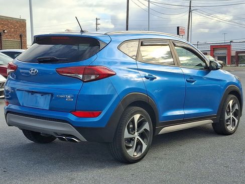 Used 2017 Hyundai Tucson Sport image 4