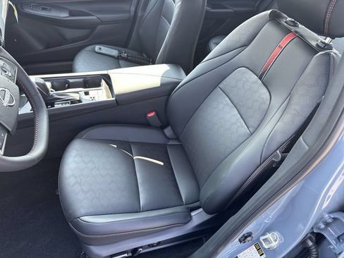 New 2026 Nissan Sentra SR w/ SR Premium Package FWD image 15