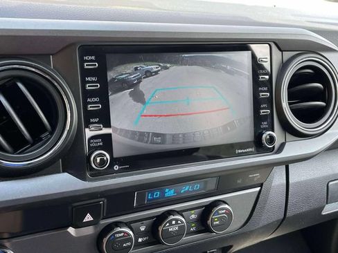 Used 2021 Toyota Tacoma 2WD Double Cab image 34