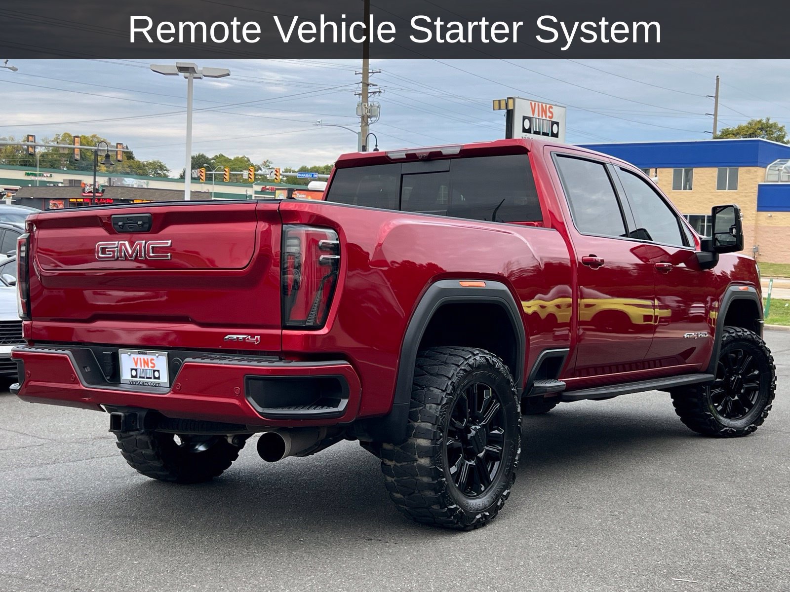 Used 2024 GMC Sierra 2500 AT4 w/ AT4 Premium Plus Package AWD/4WD image 12