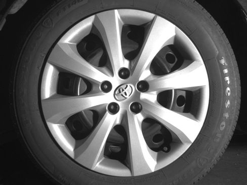 Used 2025 Toyota Corolla LE FWD image 15