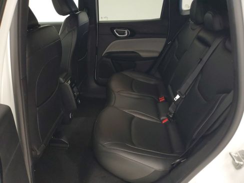 Used 2025 Jeep Compass Limited AWD/4WD image 20