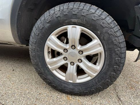 Used 2020 Ford Ranger XL w/ Equipment Group 101A Mid AWD/4WD image 10