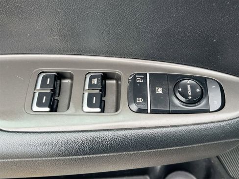 Used 2019 Kia Optima LX image 17