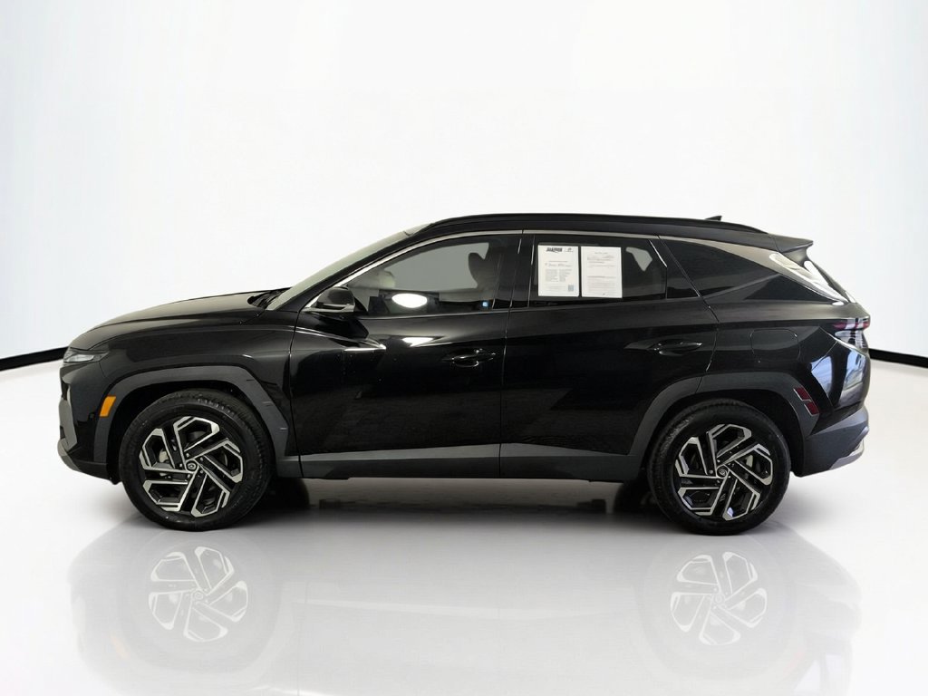 Used 2025 Hyundai Tucson Limited AWD/4WD image 10