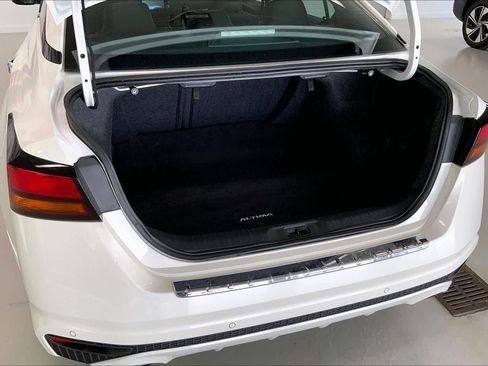 Used 2022 Nissan Altima 2.5 SL image 17