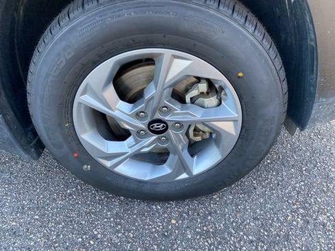 Used 2024 Hyundai Tucson SE FWD image 23