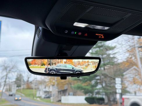 New 2026 Chevrolet Traverse LT image 43