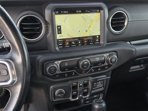 Used 2021 Jeep Gladiator Overland w/ Popular Equipment Package image 12