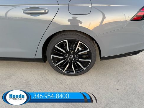 New 2026 Honda Accord Hybrid Touring image 18