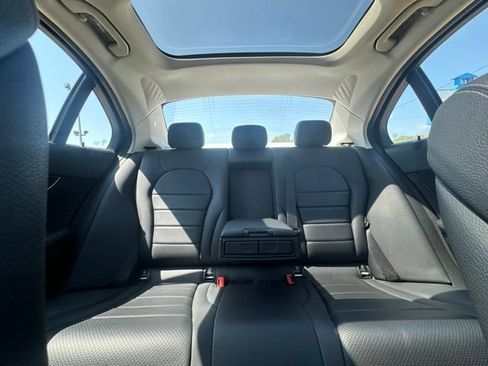 Used 2018 Mercedes-Benz C 300 4MATIC Sedan image 24