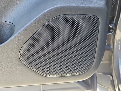 Used 2026 Nissan Rogue SV FWD image 23