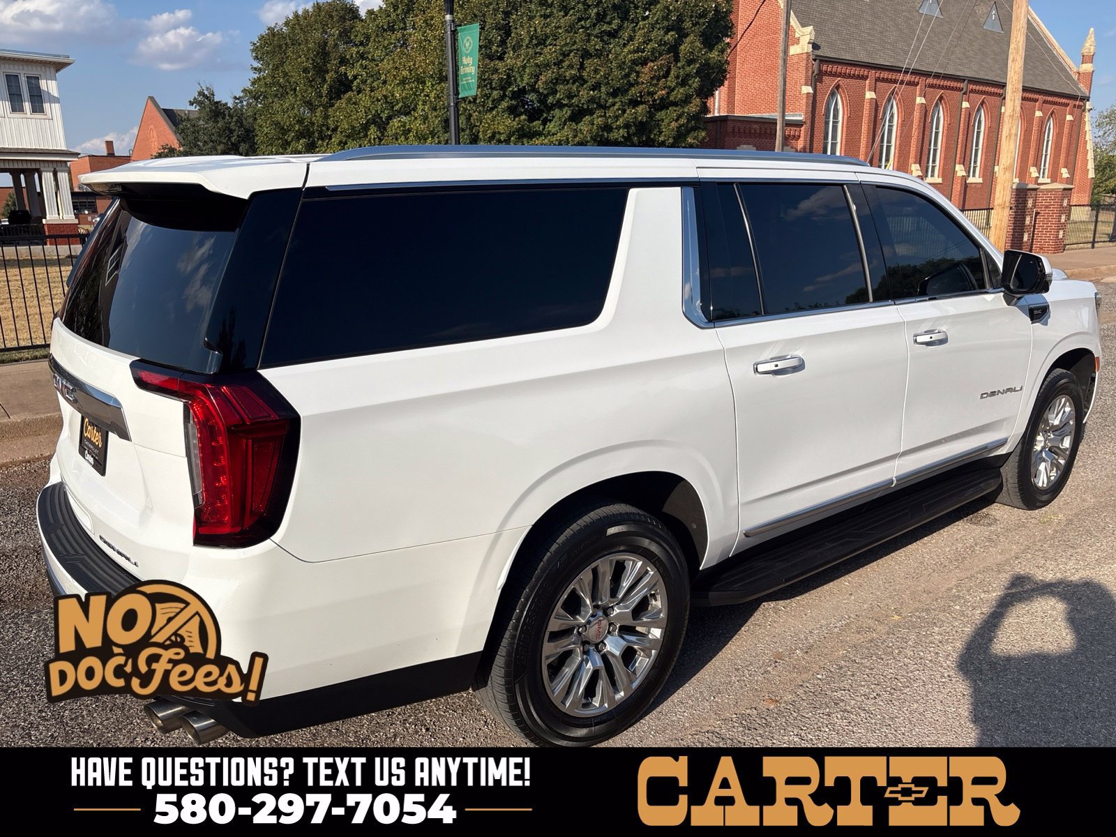 Used 2021 GMC Yukon XL Denali RWD image 9