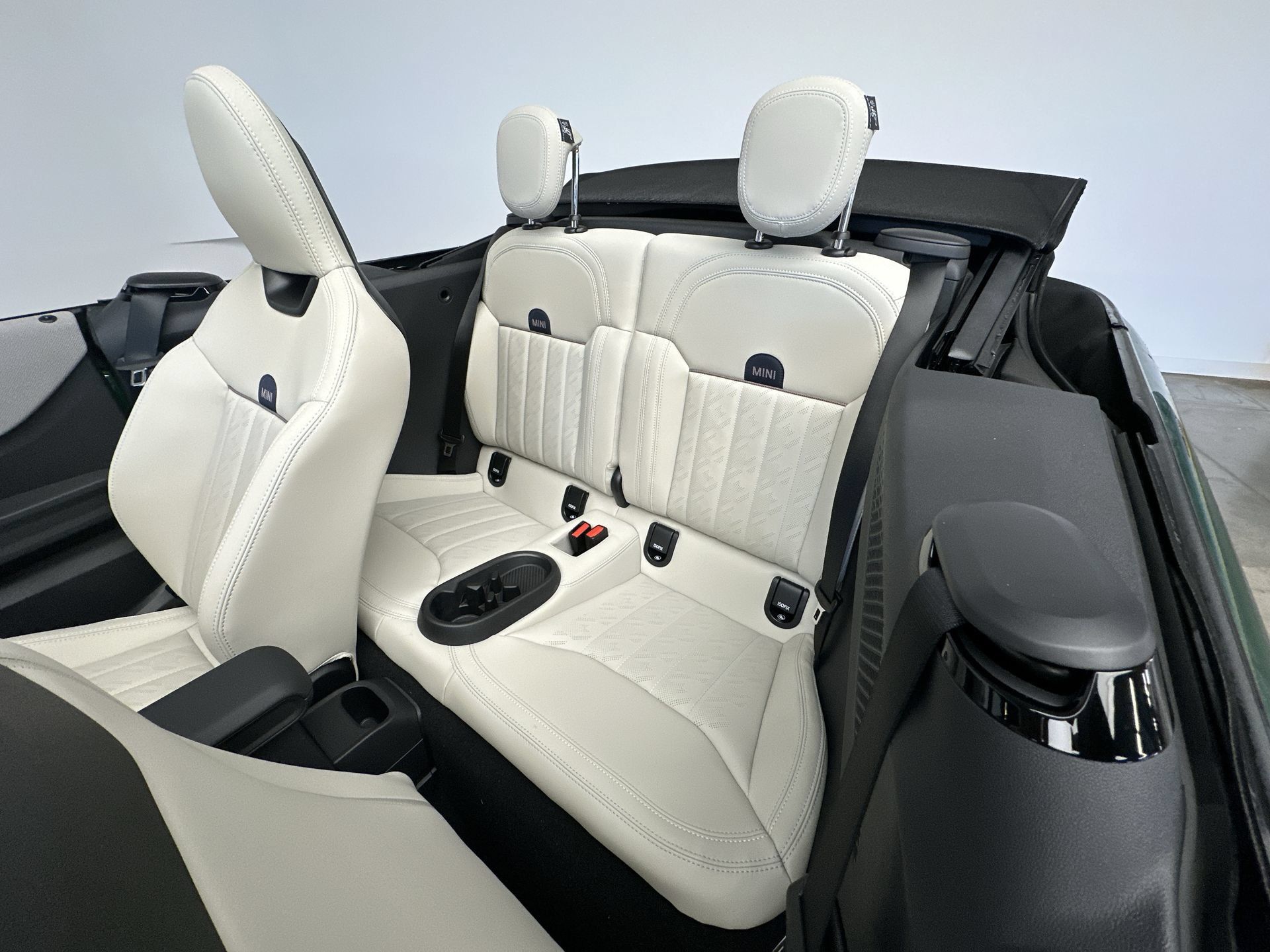 Certified 2026 MINI Cooper Convertible FWD image 24