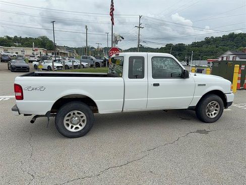 Used 2011 Ford Ranger XLT AWD/4WD image 3