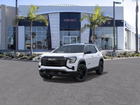 Used 2026 GMC Terrain Elevation w/ Black Edition FWD image 8