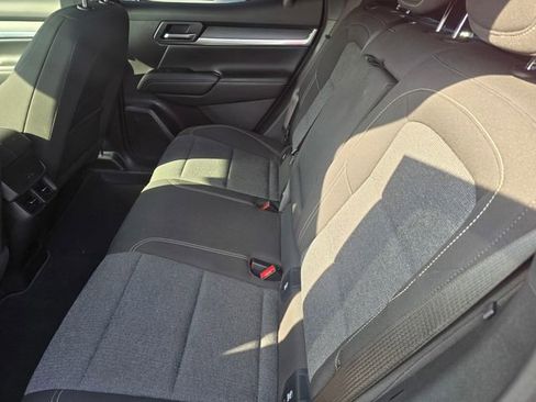 Used 2025 GMC Terrain Elevation image 11