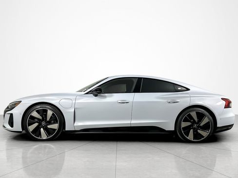 Used 2023 Audi e-tron GT Prestige w/ Prestige Package image 2