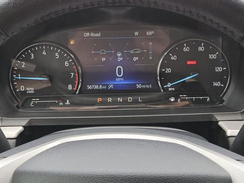 Used 2024 Ford Explorer XLT RWD image 25
