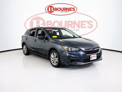 Used 2019 Subaru Impreza 2.0i image 1