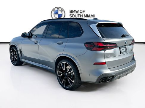 New 2026 BMW X5 M60i w/ Executive Package image 4