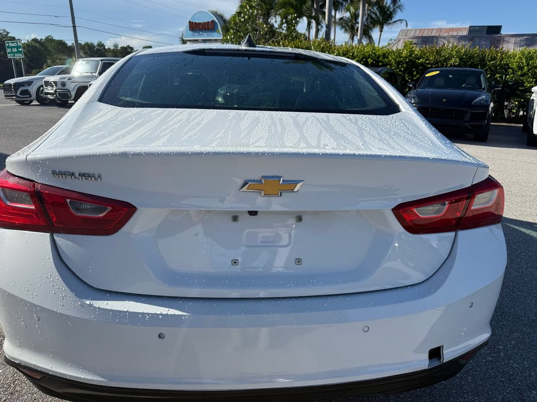 Used 2024 Chevrolet Malibu LS w/ Driver Confidence Package FWD image 6