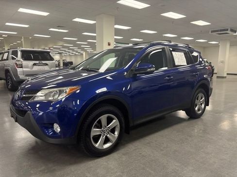 Used 2015 Toyota RAV4 XLE AWD/4WD image 3