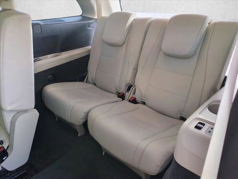 Used 2020 Mercedes-Benz GLS 450 4MATIC image 21