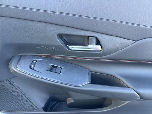 New 2026 Nissan Sentra SR image 17
