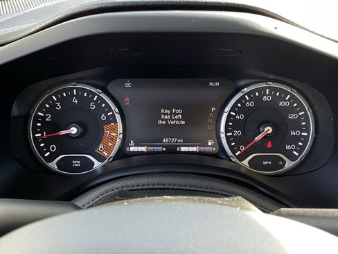 Used 2022 Jeep Renegade Trailhawk w/ Trailer Tow Group image 14