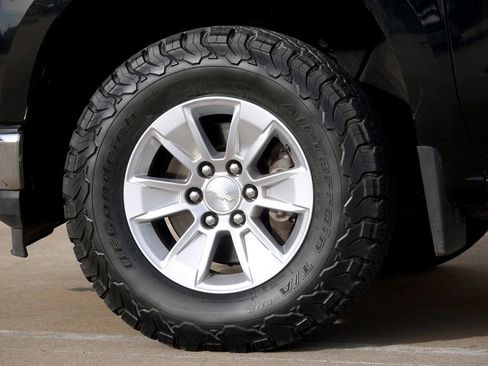 Used 2020 Chevrolet Silverado 1500 LT w/ Trailering Package image 25