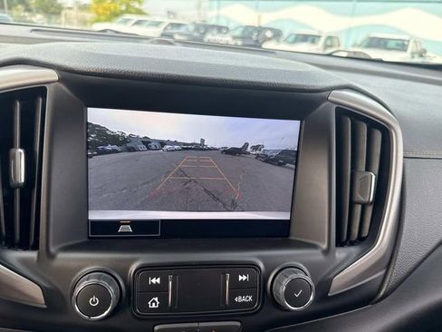 Used 2023 GMC Terrain AT4 image 26