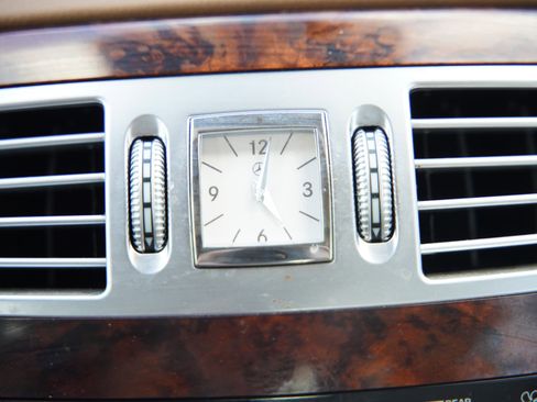 Used 2013 Mercedes-Benz CL 550 4MATIC image 41