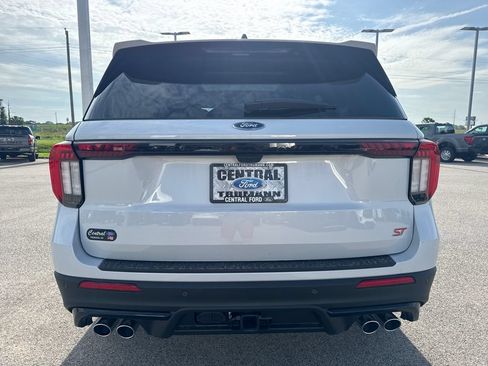 New 2026 Ford Explorer ST w/ Sun And Sound Package AWD/4WD image 5