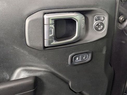 Used 2020 Jeep Wrangler Unlimited Sport AWD/4WD image 11