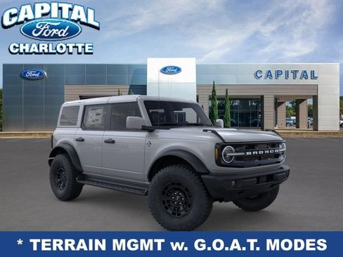 New 2026 Ford Bronco Outer Banks w/ Sasquatch Package AWD/4WD image 9