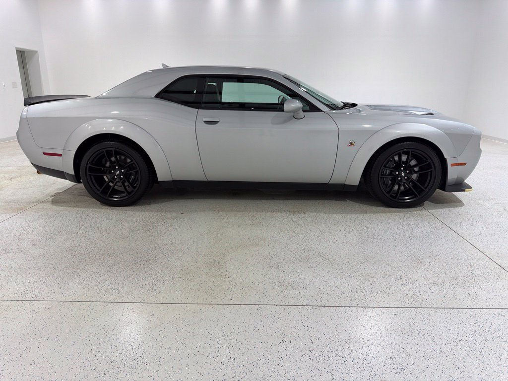 Used 2020 Dodge Challenger R/T Scat Pack RWD image 6
