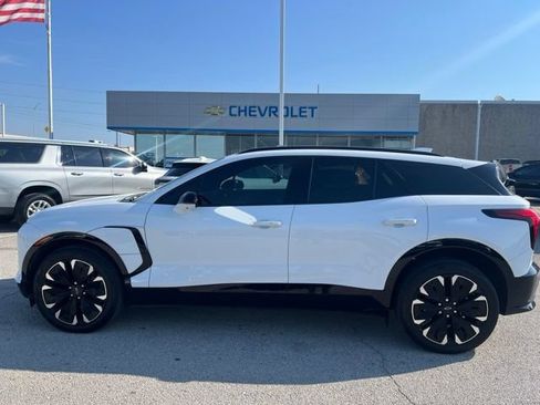 Used 2024 Chevrolet Blazer EV RS AWD/4WD image 6