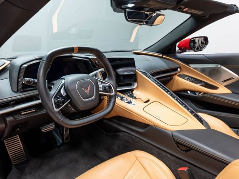 Used 2023 Chevrolet Corvette Stingray Preferred Conv w/ Z51 Performance Package RWD image 10