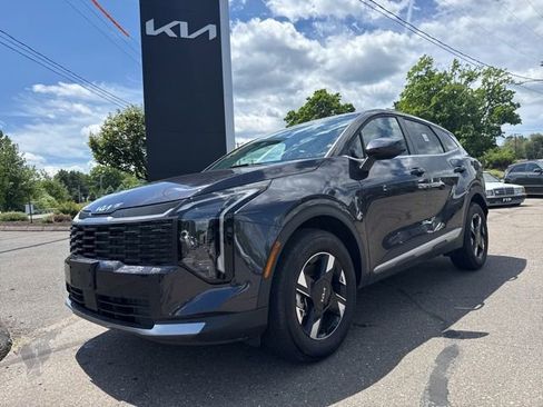 Certified 2026 Kia Sportage LX AWD/4WD image 1