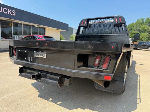 Used 2021 Chevrolet Silverado 3500 LT w/ Snow Plow Prep Package AWD/4WD image 11